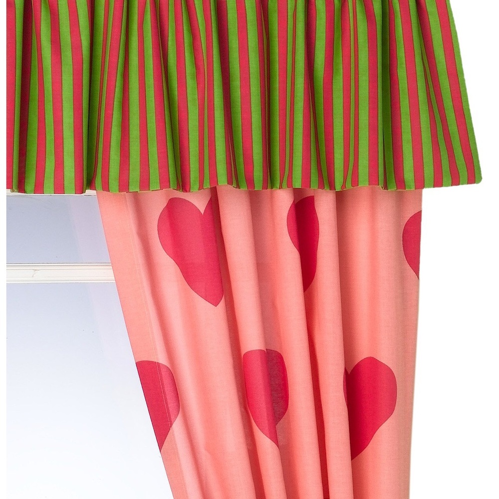NIB Kooky Hearts Curtains and Valances